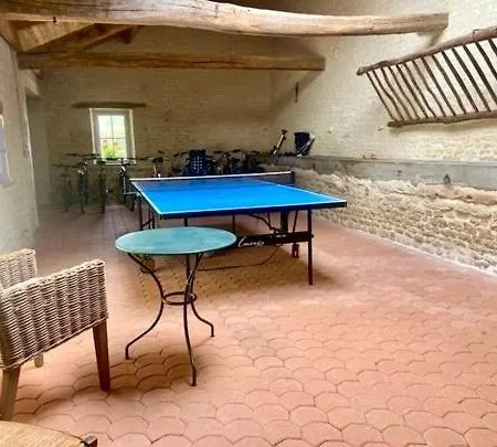 L 'eglantine, 6 Personnes Tatil Evi