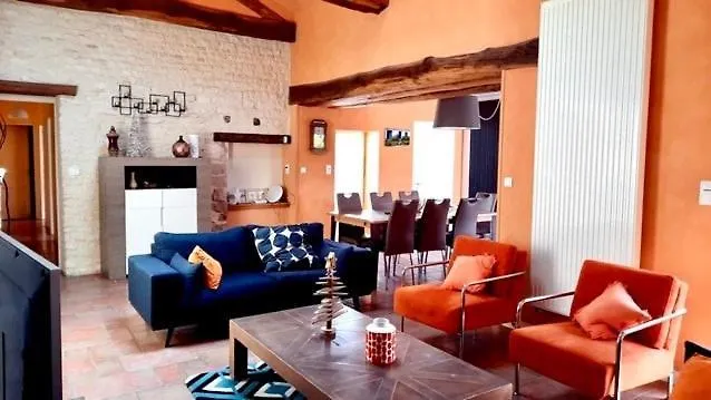 Casa de Férias L 'eglantine, 6 Personnes Nalliers (Vendee)