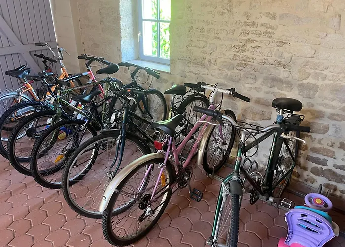 L 'eglantine, 6 Personnes